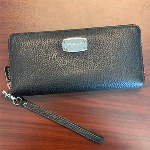 Black Michael Kor's Wallet